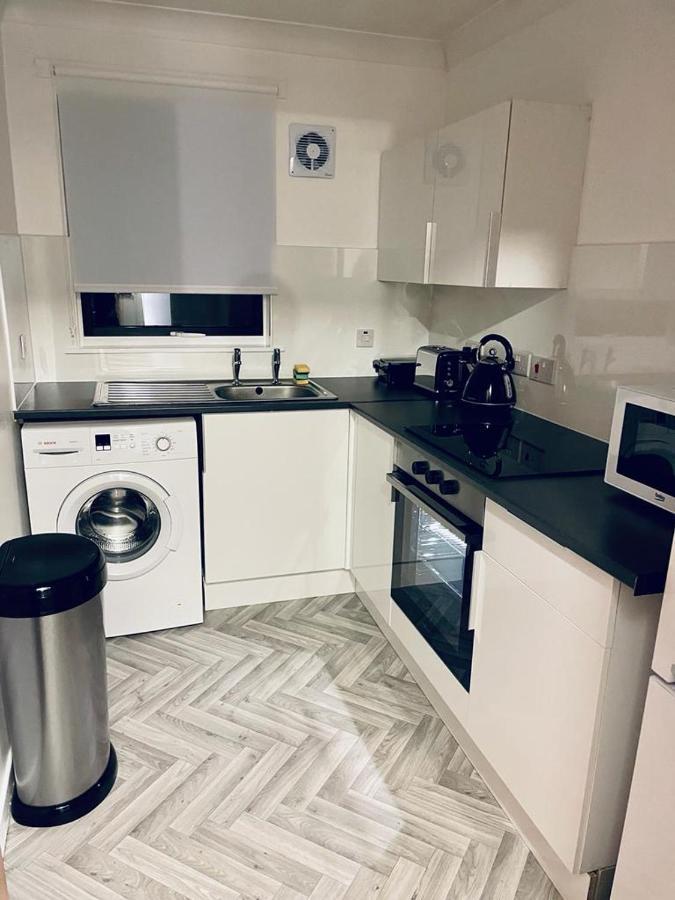 גלאזגו Modern 2 Bedroom Apartment With Free Parking מראה חיצוני תמונה