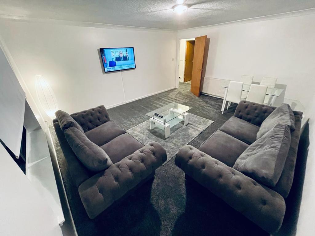 גלאזגו Modern 2 Bedroom Apartment With Free Parking מראה חיצוני תמונה