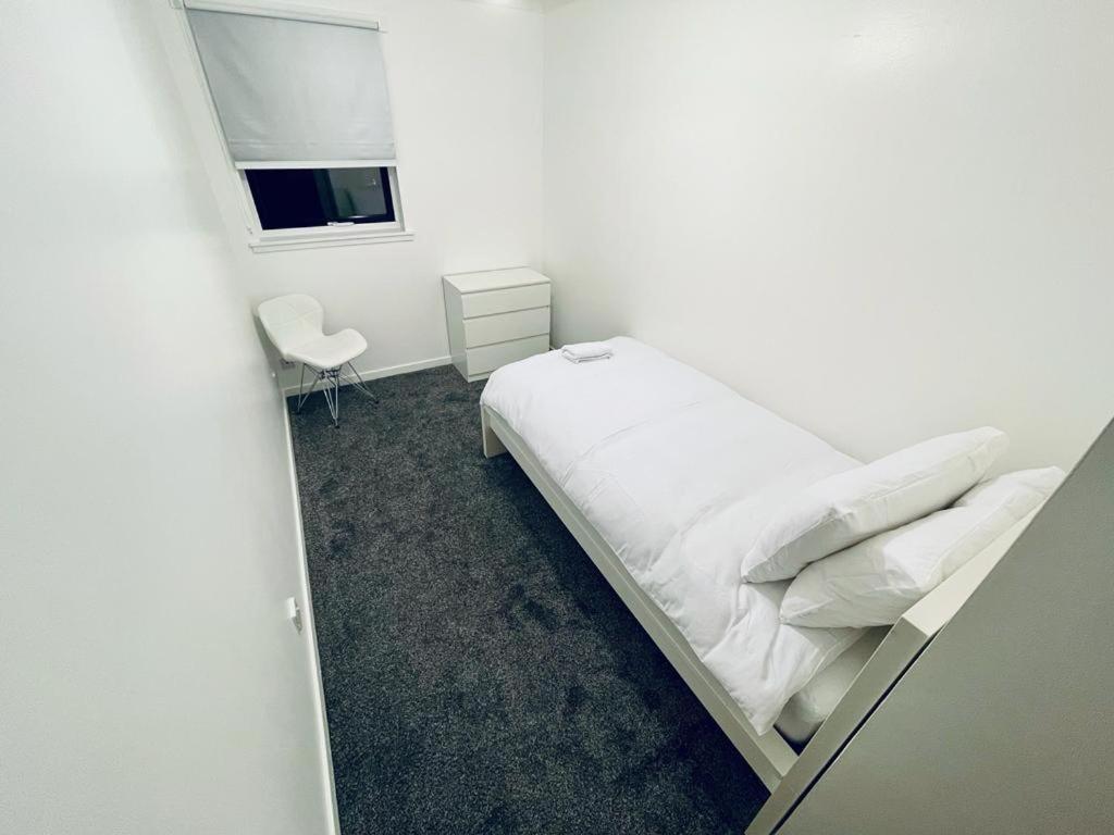 גלאזגו Modern 2 Bedroom Apartment With Free Parking מראה חיצוני תמונה